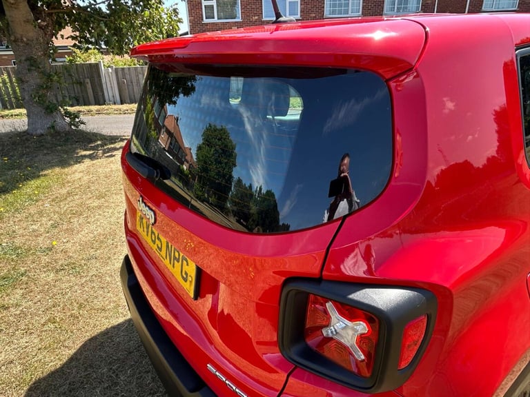 2015 Jeep Renegade 1.6 E-torQ Sport 5dr ESTATE PETROL Manual