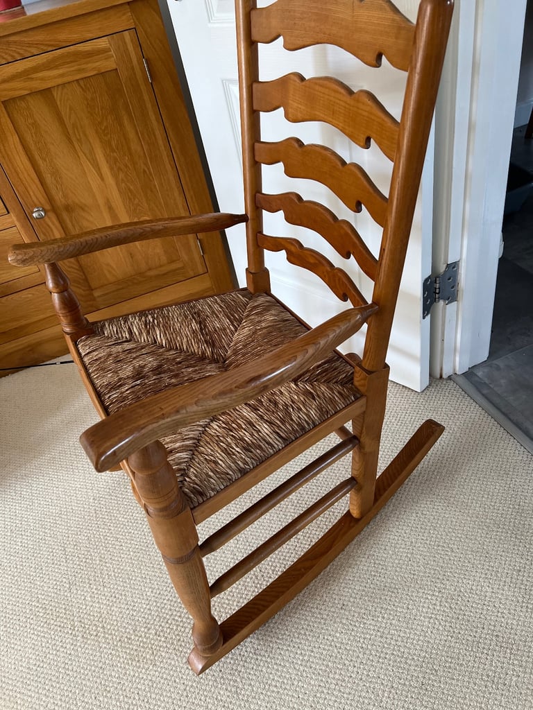 Rocking chair