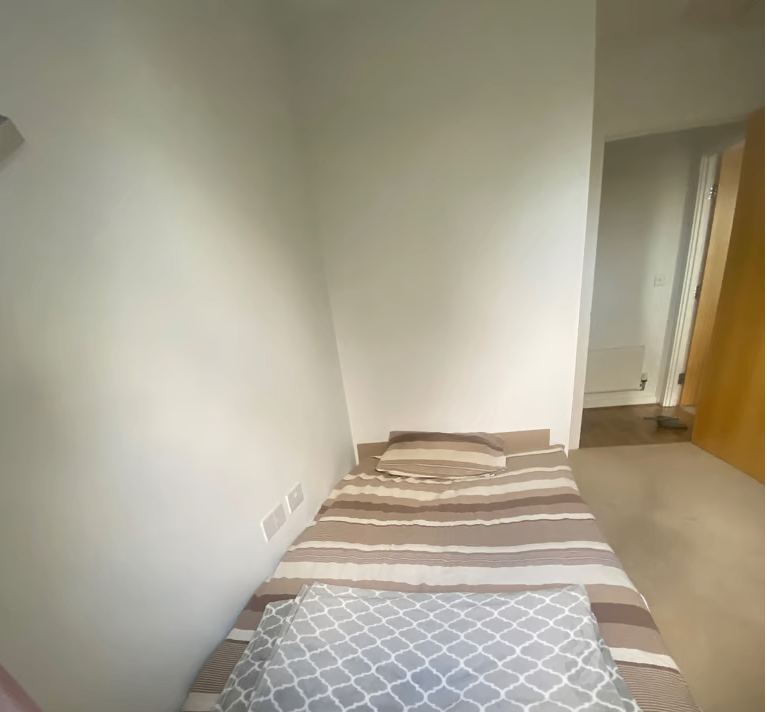 Spacious and Cosy Single Room available for Rent in – UB5 6GW