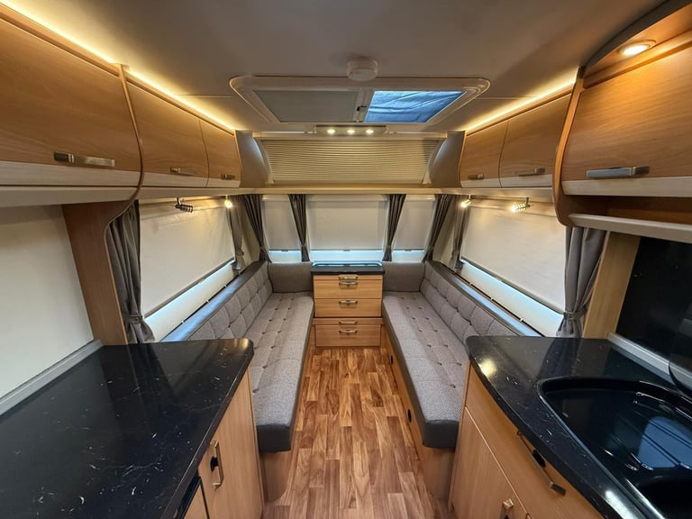 2018 KNAUS STARCLASS 480 - 2 BERTH CARAVAN 