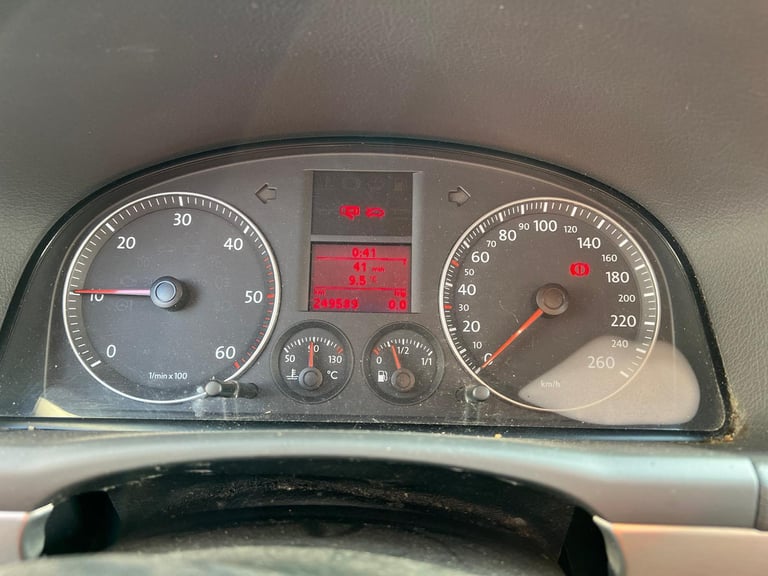 Left Hand Drive, VW Touran, 2003, Diesel, manual, 7 seater