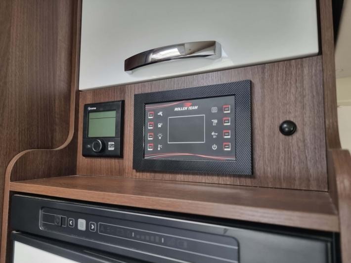 2016 Roller Team Zefiro 685 Used Motorhome