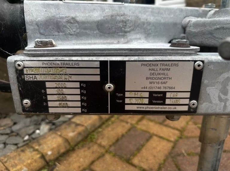 Phoenix Smart Trailer Car Transporter Twin Braked Axle with 2 Meter Ladder Ramps 2000 kgs Gross