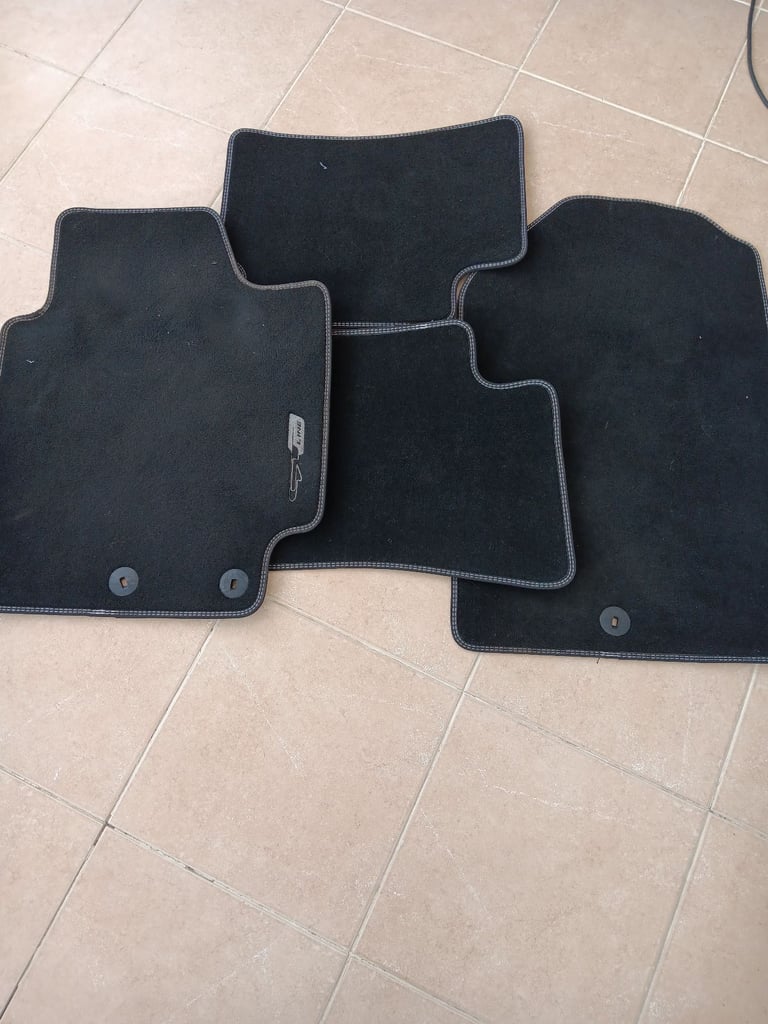 Kia Rio Carpet Mats from 2019 to 2025