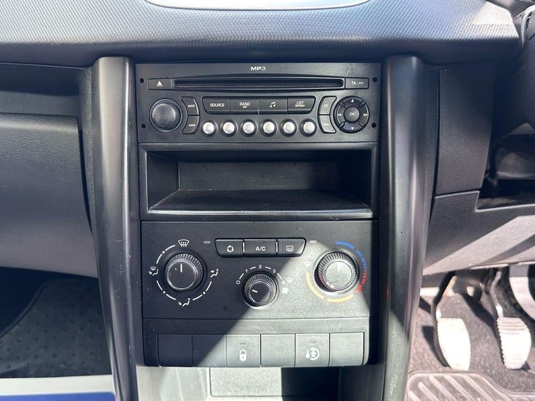  Peugeot 207 1.6 HDi S 5dr (a/c) Diesel Manual