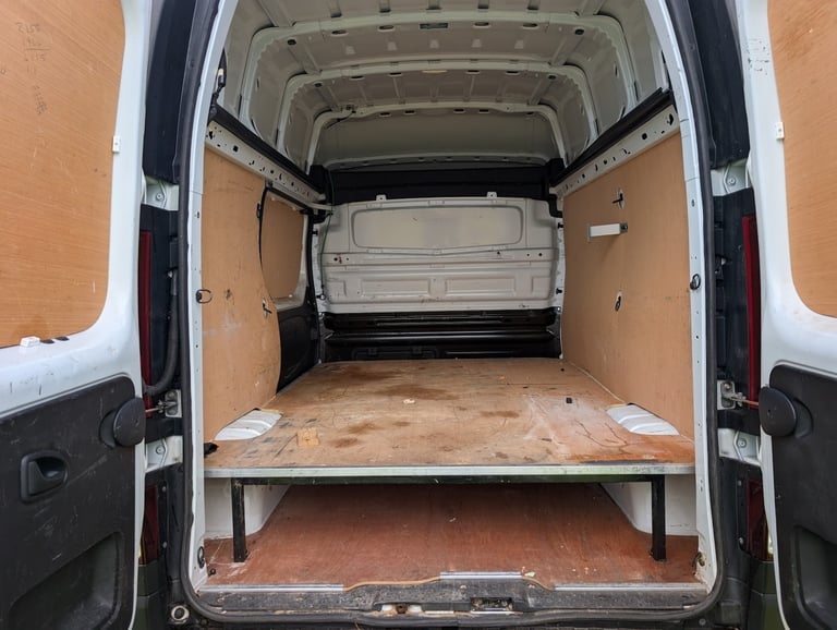 RENAULT TRAFIC 2.0 SH30 ENERGY dCi 145 Business+ MY19 *Air Con* 2020