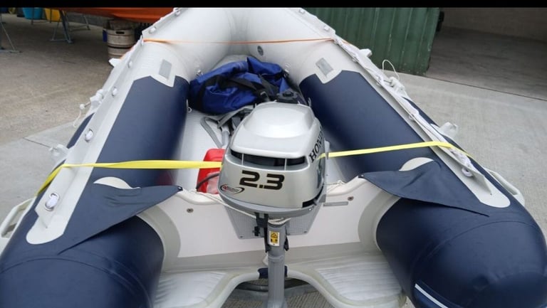 Honwave Inflatable Boat