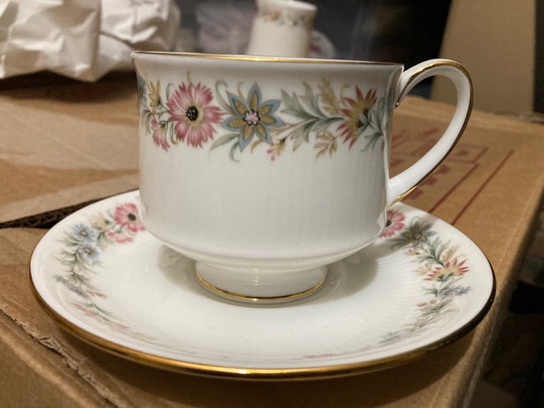 image for Dinner set including tea and coffee cups etc