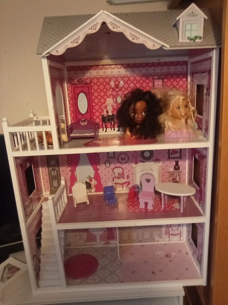 image for 3ft tall dolls house 