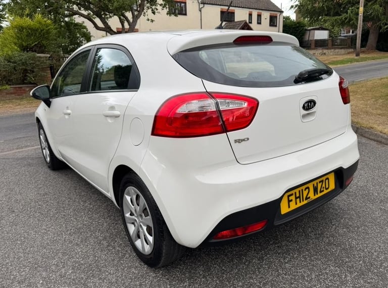 2012 KIA RIO 1 1.2 GENUINE 35,000 MILES LONG MOT JUST SERVICED 1 FORMER KEEPER! 
