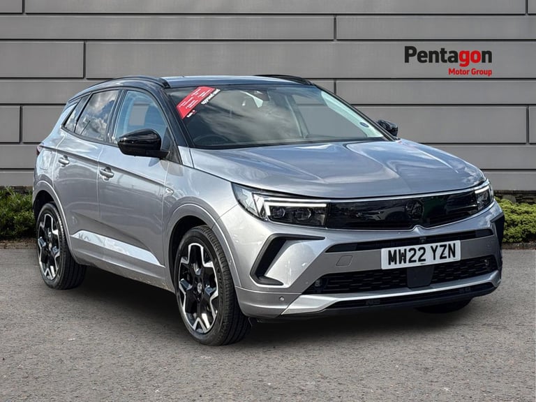 image for  Vauxhall Grandland 1.2 Turbo Ultimate Suv 5dr Petrol Auto Euro 6 s/s 130 Ps