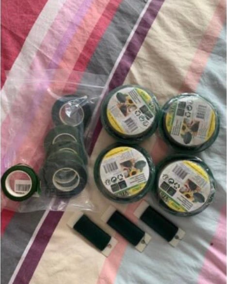image for Flower wire, foam discs in tray for water retention and tape.
