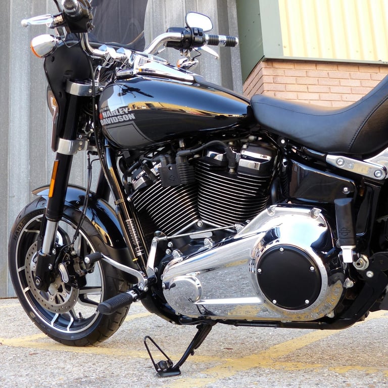2021 Harley-Davidson FLSB Sport Glide 1745 – Stunning Condition, Low Mileage FSH