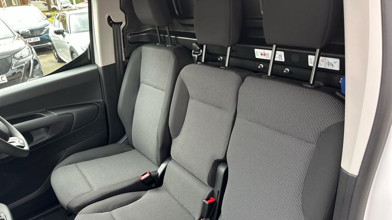 2024 Citroen Berlingo 1.5 BlueHDi 950Kg Driver Edition 130ps EAT8 [S/S] PANEL VAN DIESEL Automatic