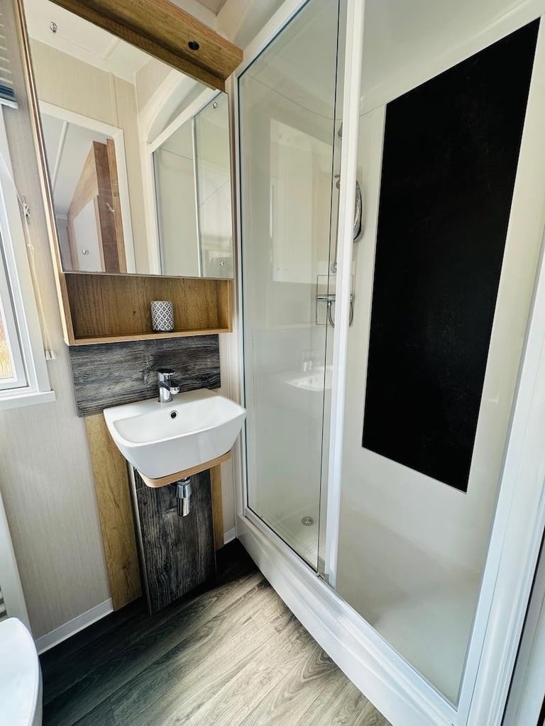 The Bordeaux in Sandown  - Lodge / Caravan 