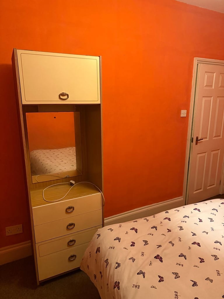 Spacious and Cosy Double Room for Rent in - BS3 4PF