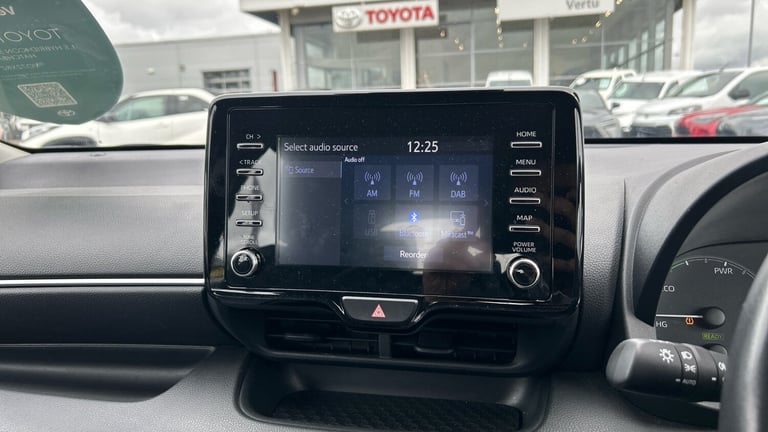 2022 Toyota Yaris 1.5 Hybrid Icon 5dr CVT HATCHBACK PETROL/ELECTRIC Automatic