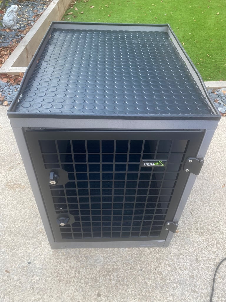 Transk9 B23 - B24 - B37 dog crate also DT box