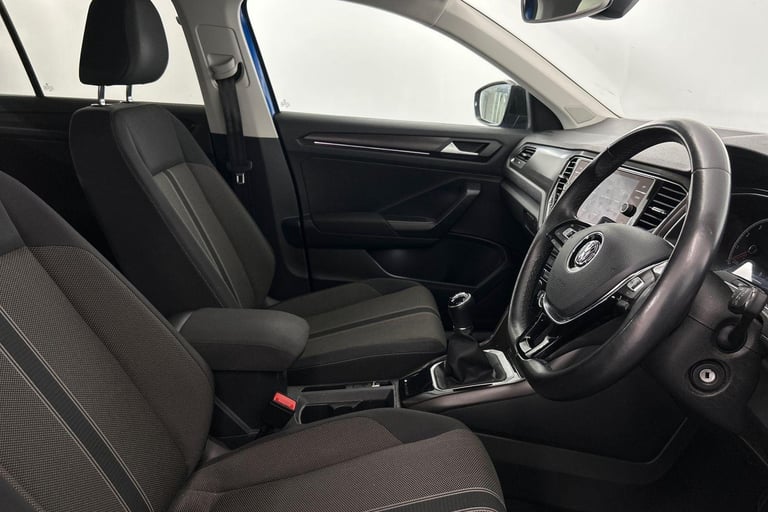 2019 Volkswagen T-Roc 1.5 TSI EVO Design 5dr HATCHBACK PETROL Manual