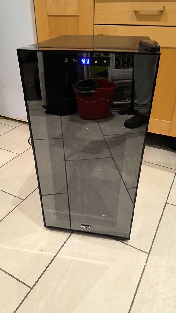 wine fridge made by Baridi,