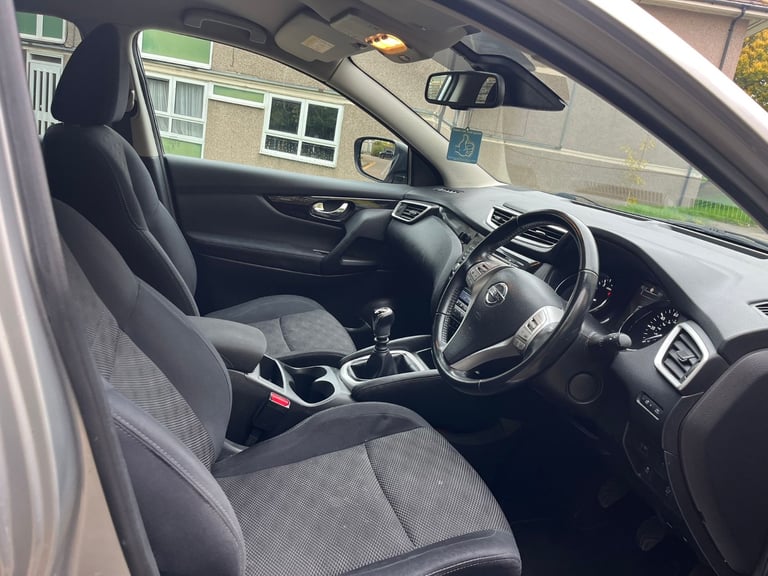 Nissan, QASHQAI, Hatchback, 2016, Manual, 1197 (cc), 5 doors