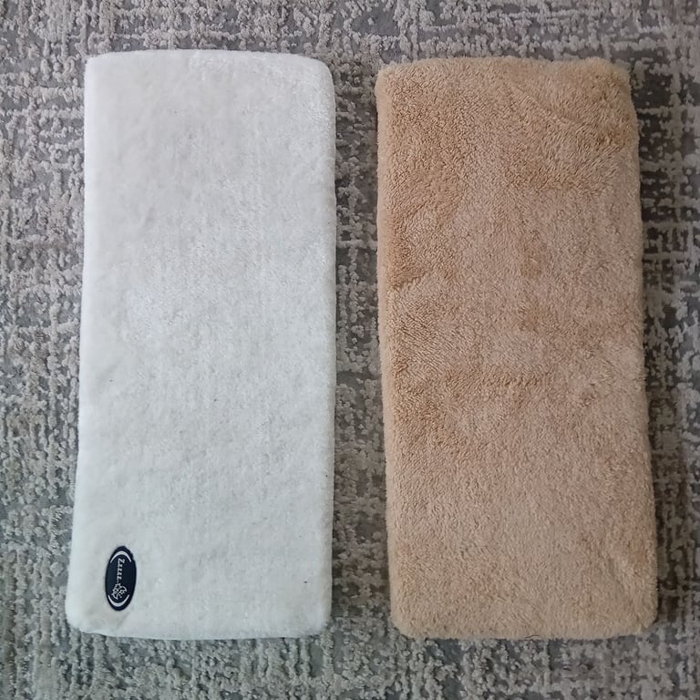 Cat windowsill cushions 