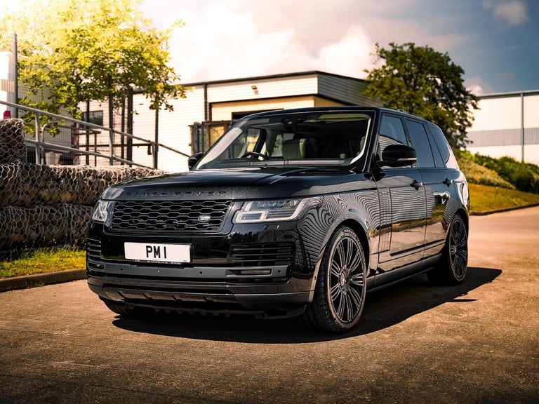  Land Rover Range Rover 5.0 P525 V8 Autobiography Auto 4WD Euro 6 (s/s) 5dr Petrol Automatic