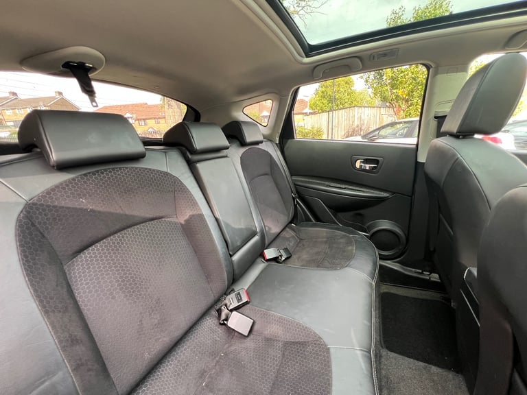Nissan QASHQAI Automatic