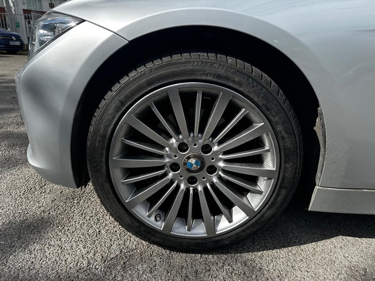 2014 BMW 3 Series 2.0 320d Luxury Touring Euro 5 (s/s) 5dr ESTATE Diesel Manual