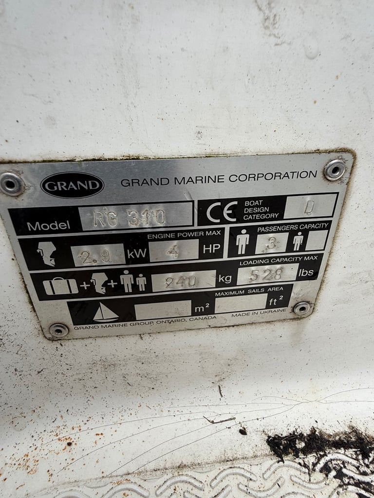 3m Grand fibreglass dingy 