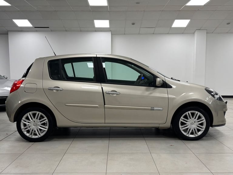 2006 06 RENAULT CLIO 1.6 VVT INITIALE HATCHBACK 5DR PETROL MANUAL (157 G/KM, 111