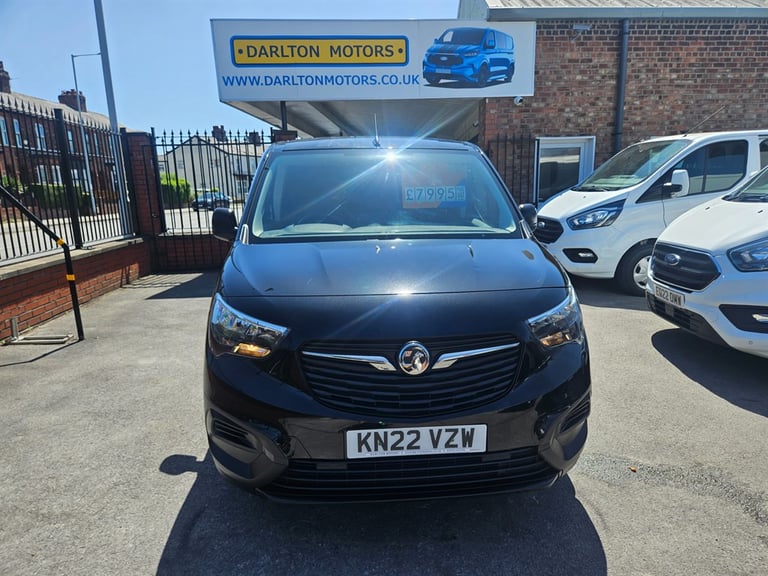 2022 Vauxhall Combo L2H1 2300 DYNAMIC 100 6 SPEED ( BLACK) Panel Van Diesel Manual