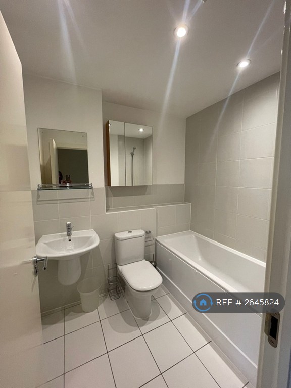 2 bedroom house in Havergate Way, Reading, RG2 (2 bed) (#2645824)