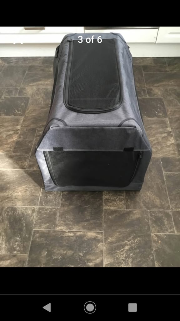 Dog crate, fabric medium 