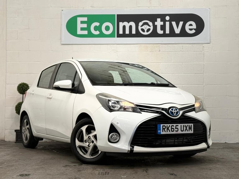 2015 Toyota Yaris 1.5 VVT-h Icon E-CVT Euro 6 5dr HATCHBACK Petrol/Electric Hybrid Automatic