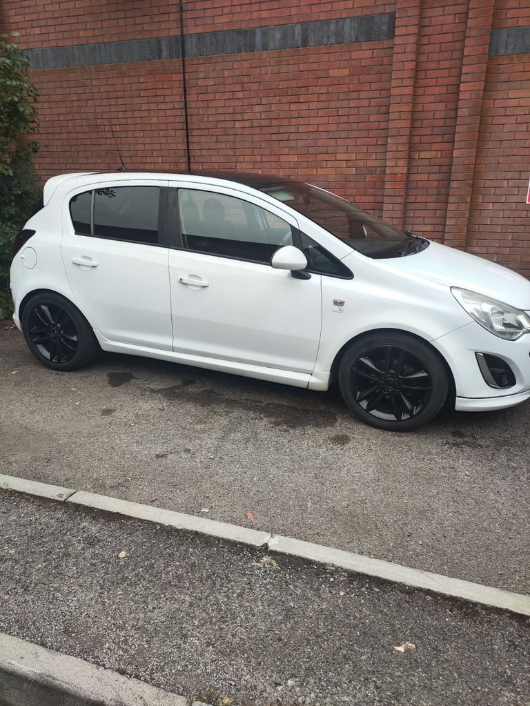 (NEW MOT) VAUXHALL Corsa Limited Edition SXI (5 door Rare)