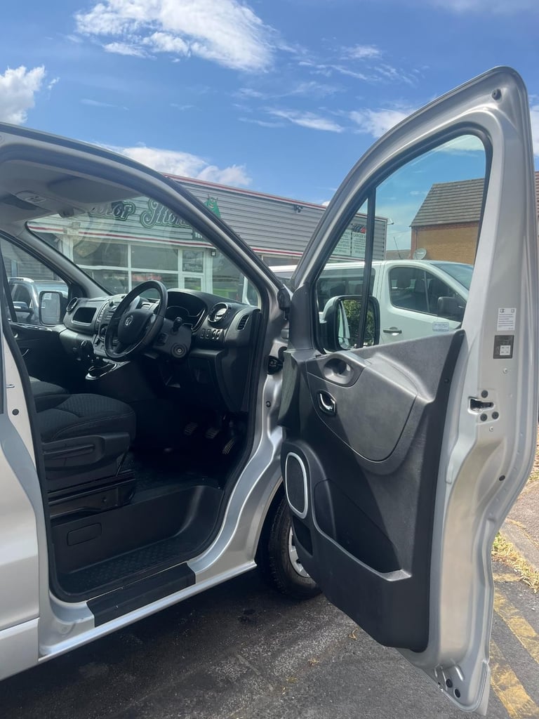Vauxhall Vivaro 2900 1.6CDTI 115PS Sportive Panel Van DIESEL MANUAL 2015/15
