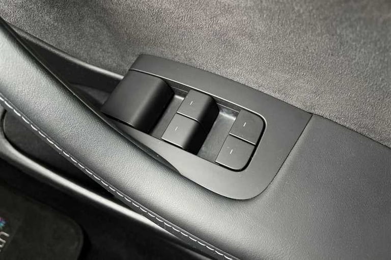 2021 Tesla Model 3 Standard Plus 4dr Auto SALOON ELECTRIC Automatic