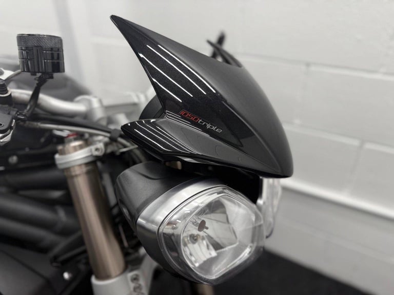 Triumph Speed Triple 1050 ** Nice Condition - 1 Owner - Warranty **