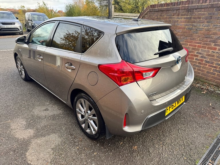 2013 Toyota Auris 1.8 VVTi Hybrid Excel 5dr CVT Auto HATCHBACK Petrol/Electric Hybrid Automatic