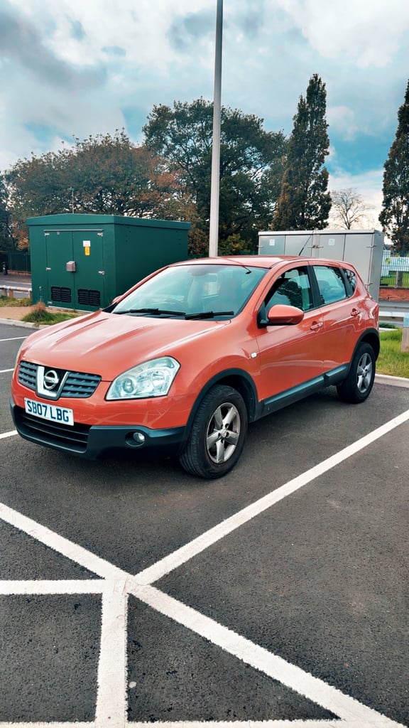 NISSAN QASHQAI 1.6 PETROL MOT FEB 2026 STARTS N DRIVES GREAT IDEAL GOOD RUNAROUND