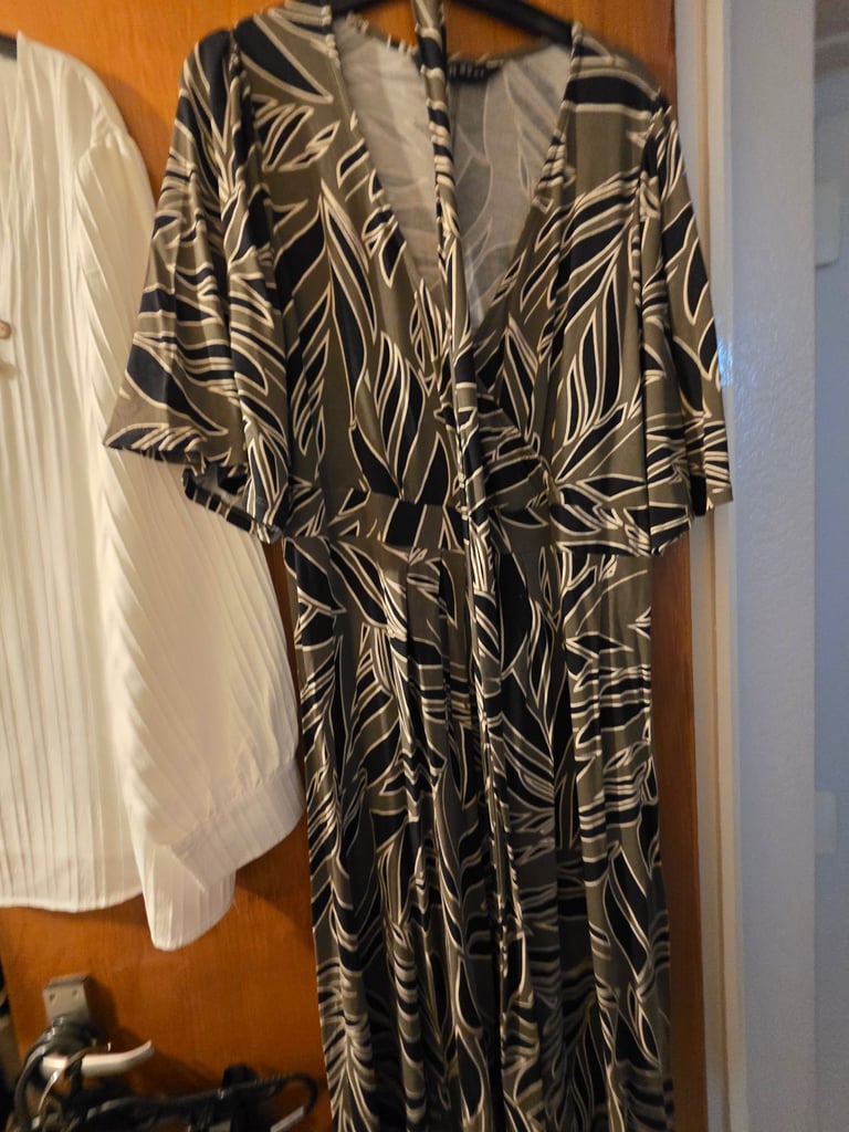 Womens dresses assorted sizes and styles
