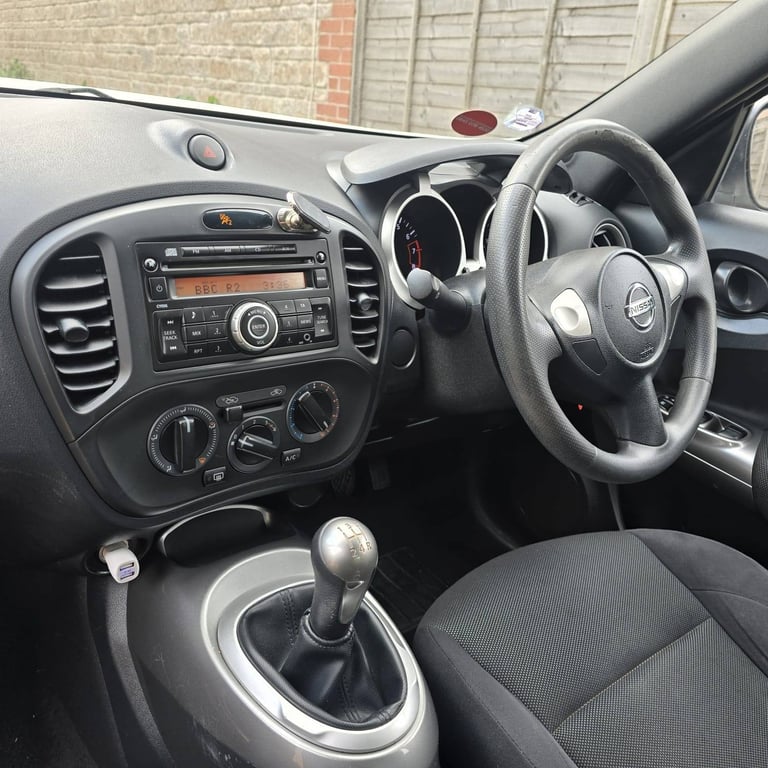 Nissan, JUKE, Hatchback, 2013, Manual, 1598 (cc), 5 doors