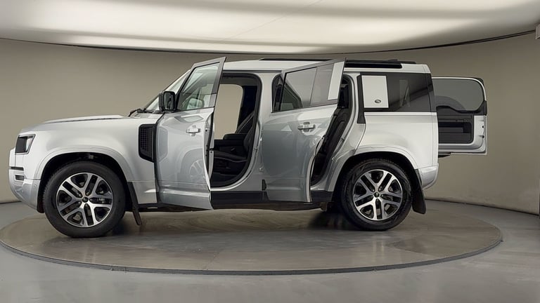 2024 Land Rover Defender 110 3.0 D250 MHEV XS Edition SUV 5dr Diesel Auto 4WD Euro 6 (s/s) (250 p...