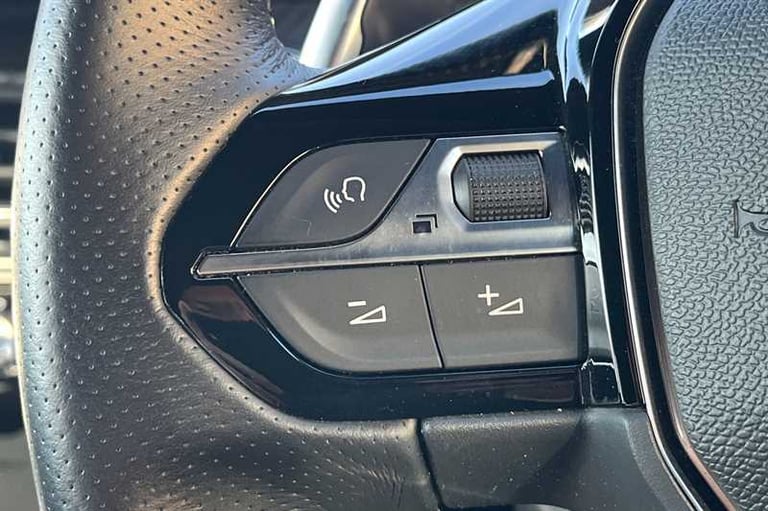 2020 Peugeot 208 1.2 PureTech 130 GT Line 5dr EAT8 HATCHBACK PETROL Automatic