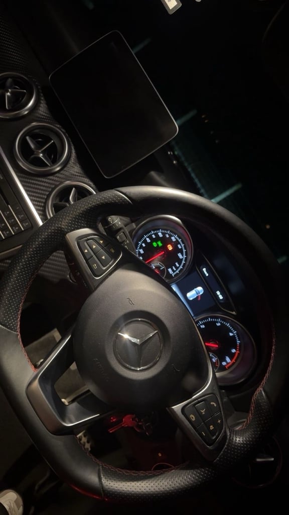 Mercedes-Benz, A CLASS, Hatchback, 2017, Manual, 1461 (cc), 5 doors