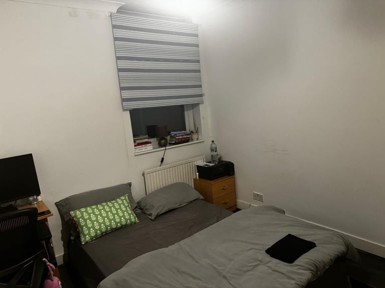  skeffington road London, E6 2NB United Kingdom