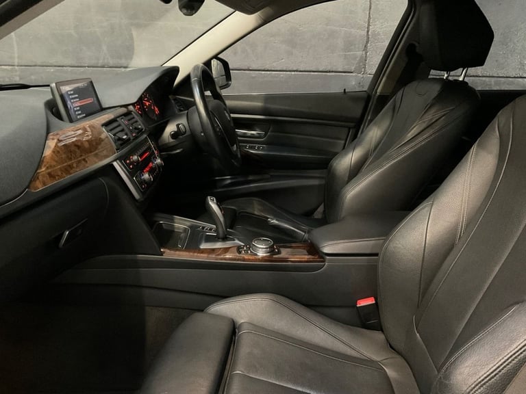 2013 BMW 3 Series 320d Luxury 5dr Step Auto ESTATE DIESEL Automatic