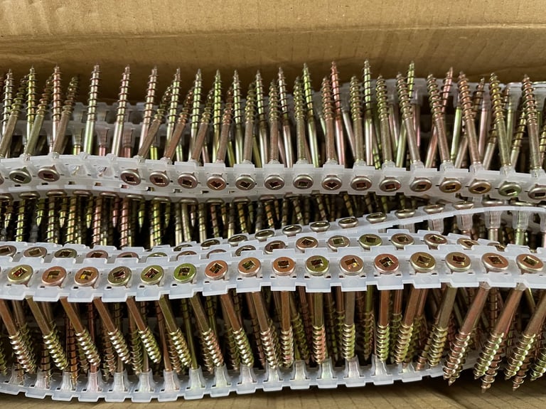 image for 1860 Collated wood/flooring screws 4.2x55mm