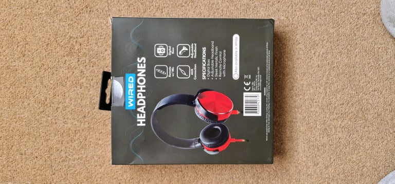 Headphones wired 